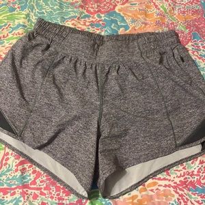 Lululemon low rise 4 inch gray hotty hot shorts